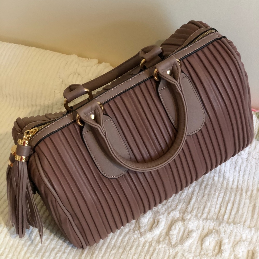 Taupe faux leather hand bag